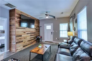 1042 Parsons St SW, Atlanta, GA 30314 - Photo 3