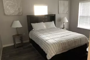 1042 Parsons St SW, Atlanta, GA 30314 - Photo 7