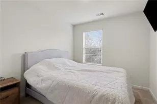 5699 Union Pointe Dr, Union City, GA 30291 - Photo 17