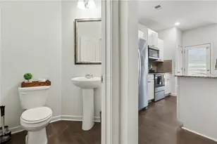 5699 Union Pointe Dr, Union City, GA 30291 - Photo 11