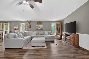 930 Dry Pond Ln, Canton, GA 30114 - Photo 5