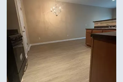6959 Rogers Point, Lithonia, GA 30058 - Photo 9