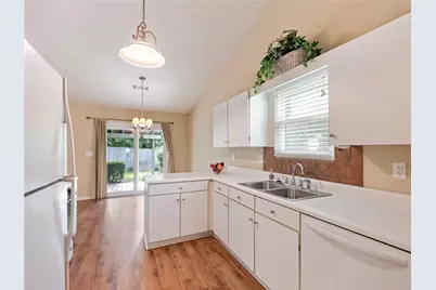 7019 Valley Forge Drive, Flowery Branch, GA 30542 - Photo 5