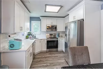 322 Royal Oaks Drive, Winder, GA 30680 - Photo 5