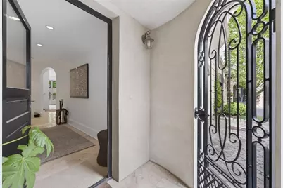 2288 Peachtree Road NW #4, Atlanta, GA 30309 - Photo 37