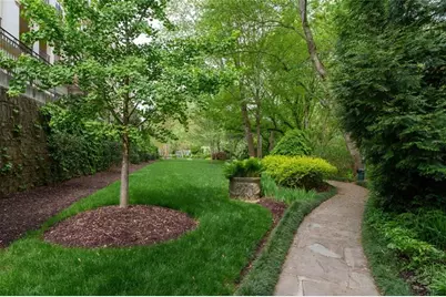 2288 Peachtree Road NW #4, Atlanta, GA 30309 - Photo 41
