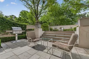 2288 Peachtree Rd NW, Atlanta, GA 30309 - Photo 31