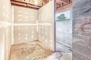 1097 Baker Ln, Marietta, GA 30062 - Photo 37
