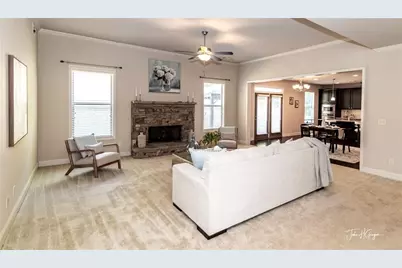 5645 Pleasant Woods Drive, Flowery Branch, GA 30542 - Photo 7
