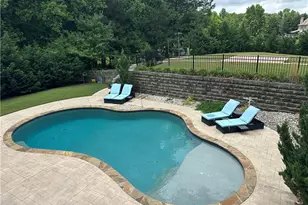 2852 Summer Branch Ln, Buford, GA 30519 - Photo 3