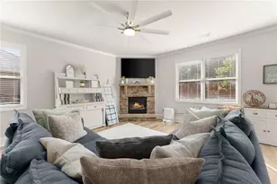 6667 Rivergreen Rd, Flowery Branch, GA 30542 - Photo 7