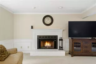 4967 Willow Creek Dr, Woodstock, GA 30188 - Photo 9