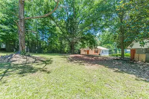 328 Carter St, Greenville, GA 30222 - Photo 13