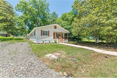 328 Carter Street, Greenville, GA 30222 - Photo 1