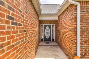 104 Bryce Dr, Warner Robins, GA 31088 - Photo 5