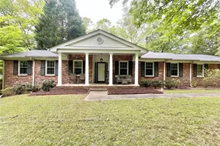 3154 Barkside Ct, Atlanta, GA 30341 - Photo 1