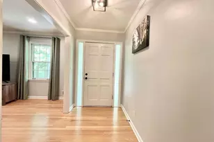 3154 Barkside Ct, Atlanta, GA 30341 - Photo 3