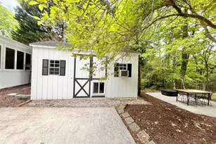 3154 Barkside Ct, Atlanta, GA 30341 - Photo 33