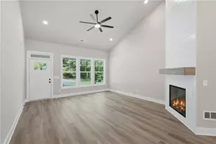 9130 Lisa Cir, Gainesville, GA 30506 - Photo 15