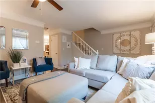 6900 Roswell Rd, Sandy Springs, GA 30328 - Photo 7