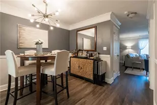 6900 Roswell Rd, Sandy Springs, GA 30328 - Photo 15