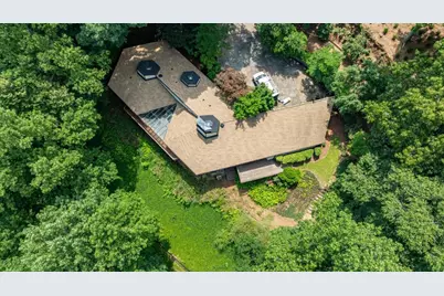 130 Huntcliff Point NE, Sandy Springs, GA 30350 - Photo 57