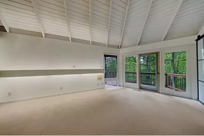 130 Huntcliff Point NE, Sandy Springs, GA 30350 - Photo 23