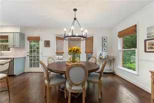 2104 Defoors Mill Dr NW, Atlanta, GA 30318 - Photo 9