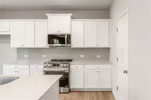 4129 Thornbud Rd, South Fulton, GA 30349 - Photo 7