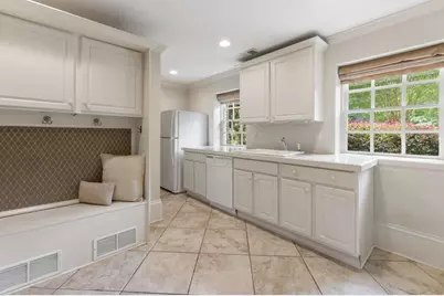 5290 London Drive, Atlanta, GA 30327 - Photo 21