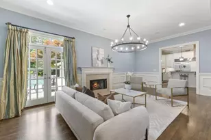 5290 London Dr, Atlanta, GA 30327 - Photo 9