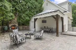 5290 London Dr, Atlanta, GA 30327 - Photo 51