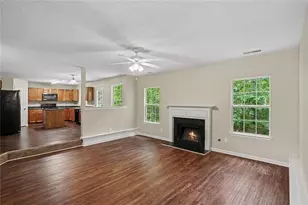 129 Kentwood Springs Dr, Hampton, GA 30228 - Photo 7