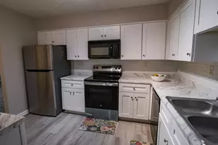 204 Brittany Ct, Duluth, GA 30096 - Photo 13