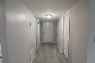 204 Brittany Ct, Duluth, GA 30096 - Photo 3