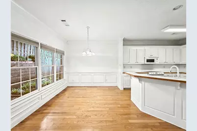 2340 Stockton Walk Lane, Snellville, GA 30078 - Photo 9