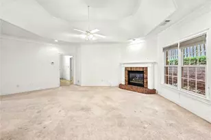 2340 Stockton Walk Ln, Snellville, GA 30078 - Photo 7