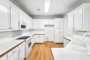2340 Stockton Walk Ln, Snellville, GA 30078 - Photo 11