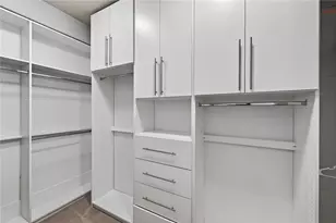 3445 Stratford Rd NE, Atlanta, GA 30326 - Photo 9
