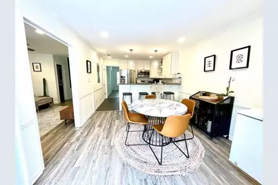 838 Heritage Square, Decatur, GA 30033 - Photo 1