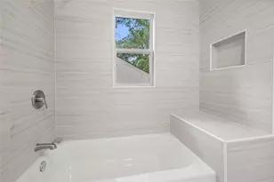 1721 Hortense Pl NW, Atlanta, GA 30318 - Photo 15