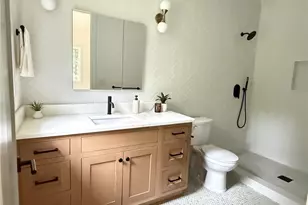 1202 Thomas Rd, Decatur, GA 30030 - Photo 33