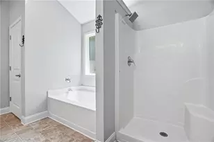 4122 Creekrun Cir, Buford, GA 30519 - Photo 29