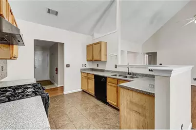 6827 Hill Creek Cove, Lithonia, GA 30058 - Photo 15