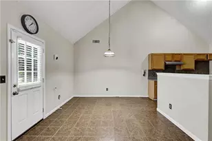 6827 Hill Creek Cove, Lithonia, GA 30058 - Photo 13