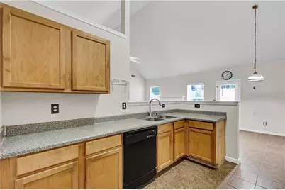 6827 Hill Creek Cove, Lithonia, GA 30058 - Photo 17