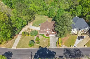 1340 Eryn Cir, Suwanee, GA 30024 - Photo 53