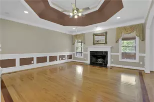 1340 Eryn Cir, Suwanee, GA 30024 - Photo 21