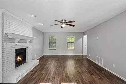 1304 Oakwood Road, Jonesboro, GA 30236 - Photo 3