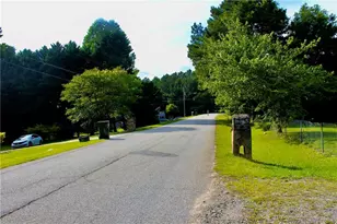 4905 Hudson Rd, Loganville, GA 30052 - Photo 13